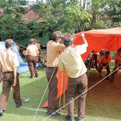 SMAGA GELAR LATIHAN RESMI PRAMUKA