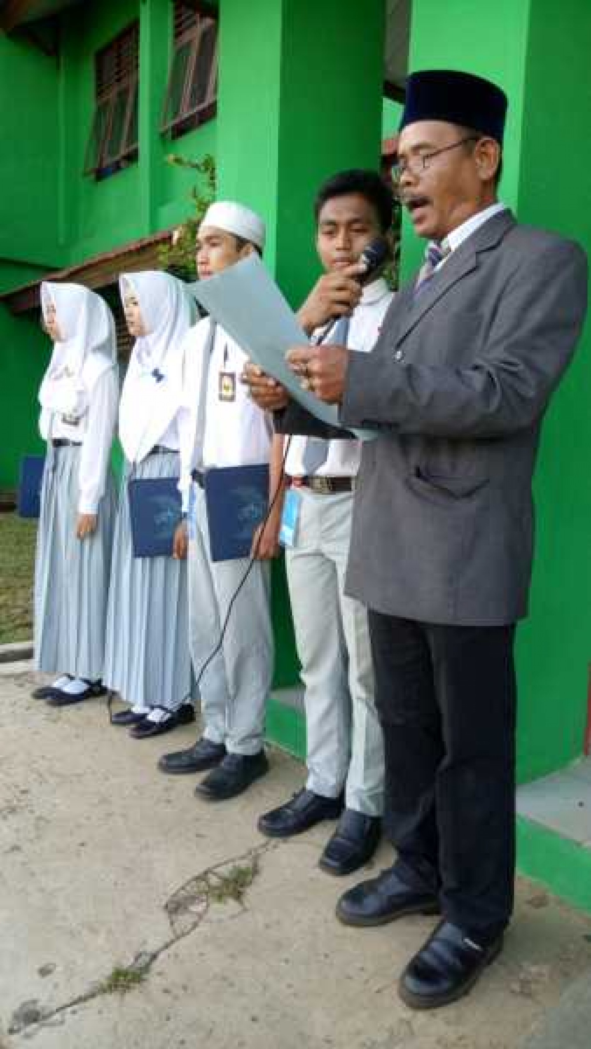 Upacara 17 Agustus 2016 di SMA Negeri 3 Banjarbaru