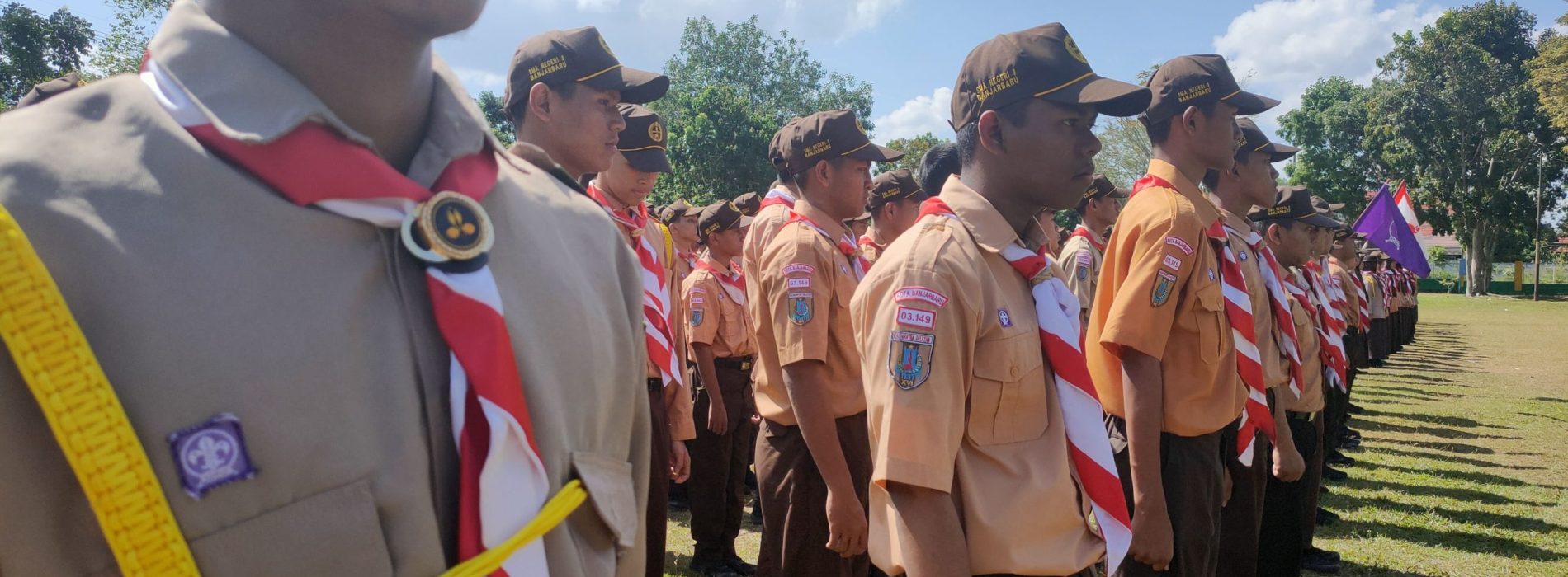 Upacara Penyambutan Anggota Ambalan Baru SMA Negeri 3 Banjarbaru Gugus Depan 03.149-03.150 Tahun 2023