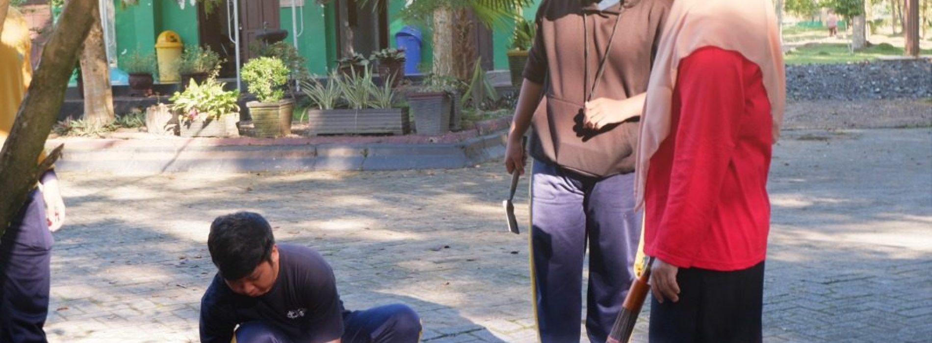 “SMAN 3 Banjarbaru Gelar Kegiatan Jumat BASTARI: Wujud Komitmen Jaga Lingkungan dan Pola Hidup Sehat”